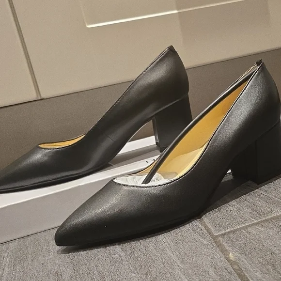 Nine West Black Block Heels - Picture 3 of 7